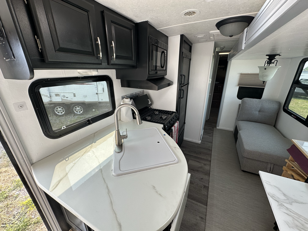 2014_EVERGREEN_8280BHLTD