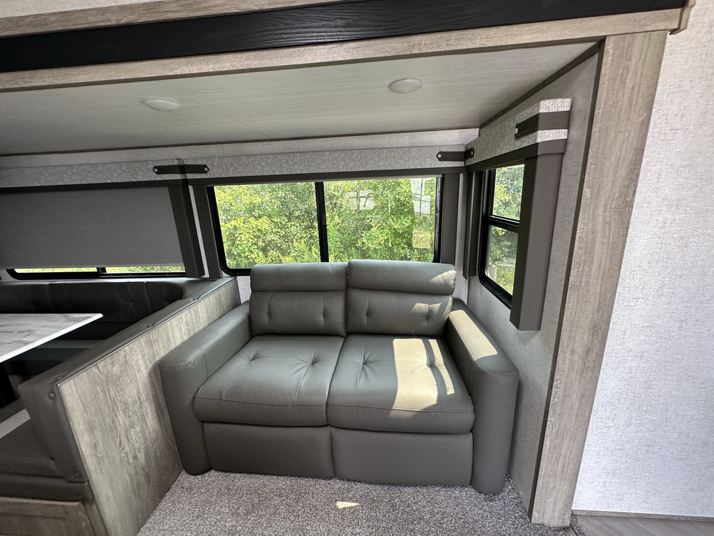 2021_ForestRiver_314BUD