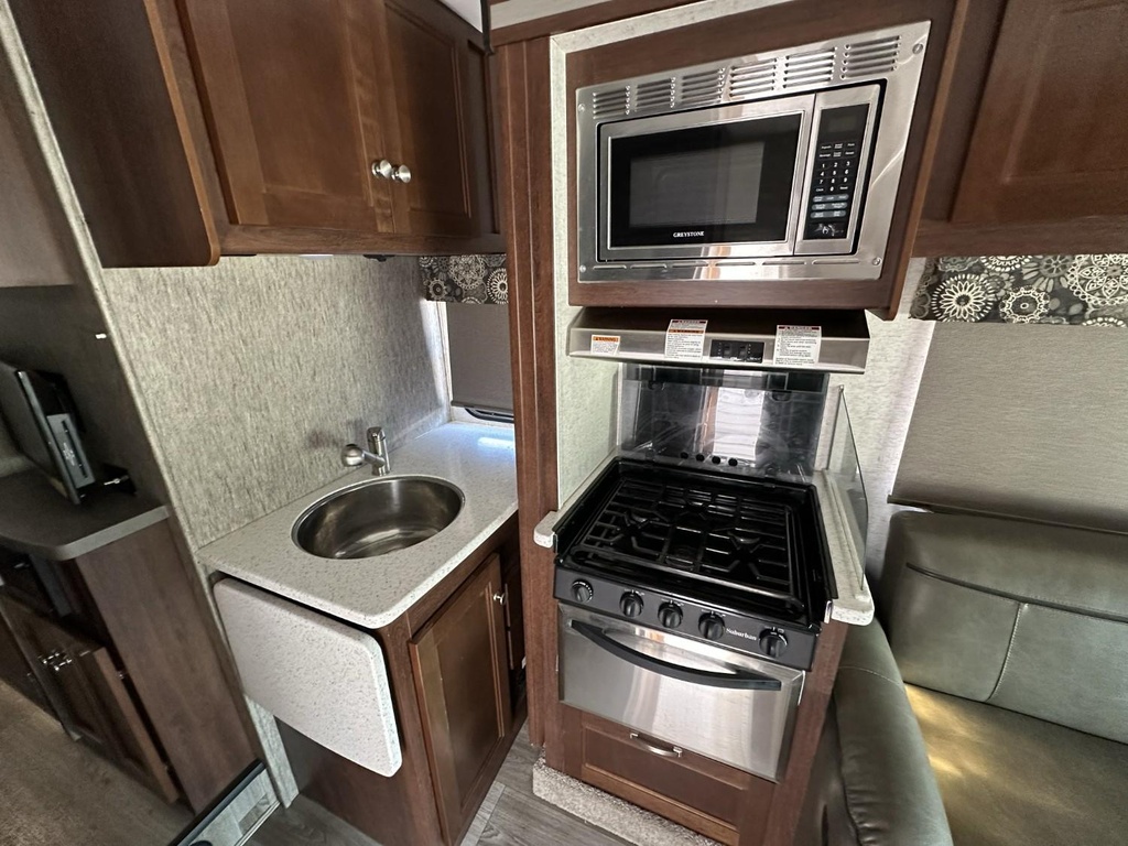 2017 Forester m-3171ds ford e450 6.8 liter specs