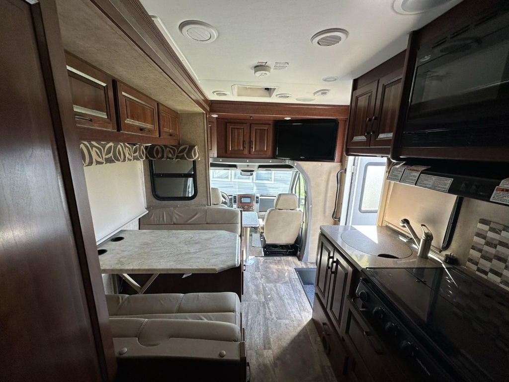 2017_Mercedes2_2401S