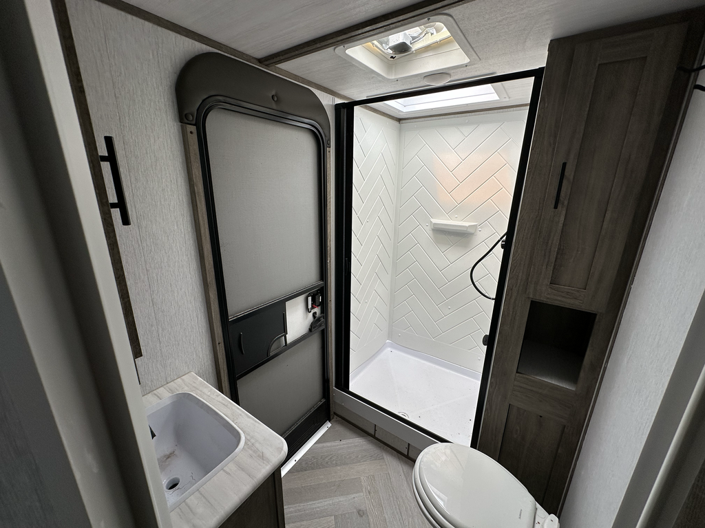 2021_SALEM_HEMISPHERE_26BHHL