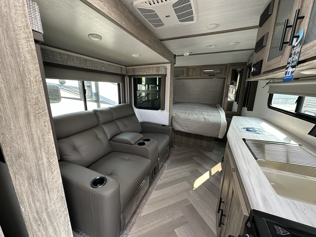 2022_SALEM_HEMISPHERE_19RBHL