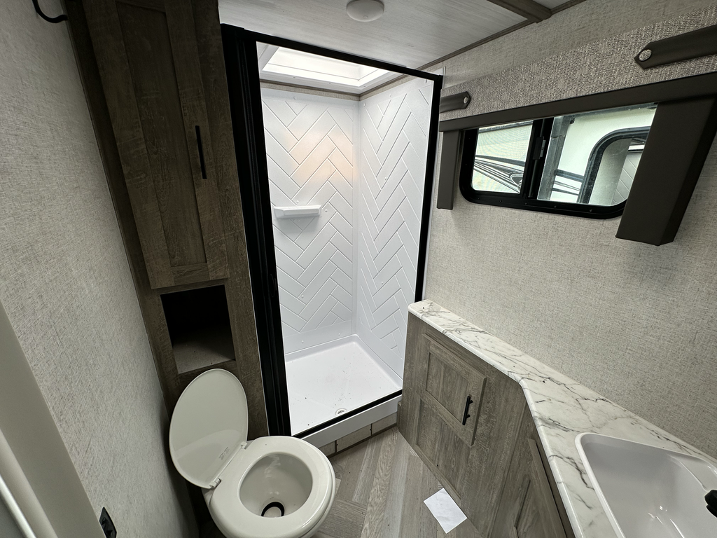 2022_SALEM_HEMISPHERE_23BHHL