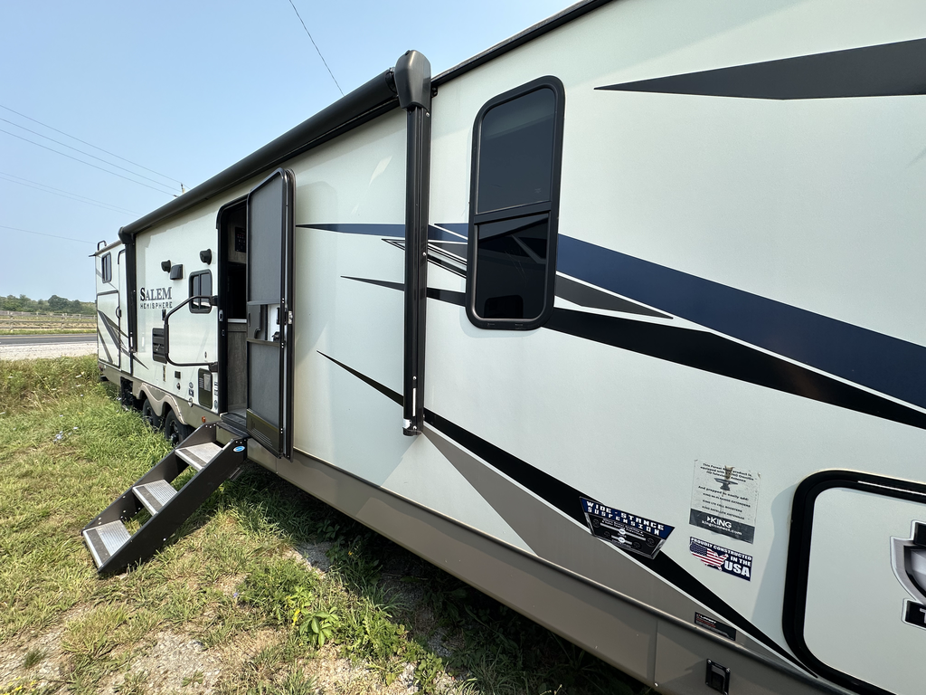 2023 SALEM HEMISPHERE 22RBHL 02