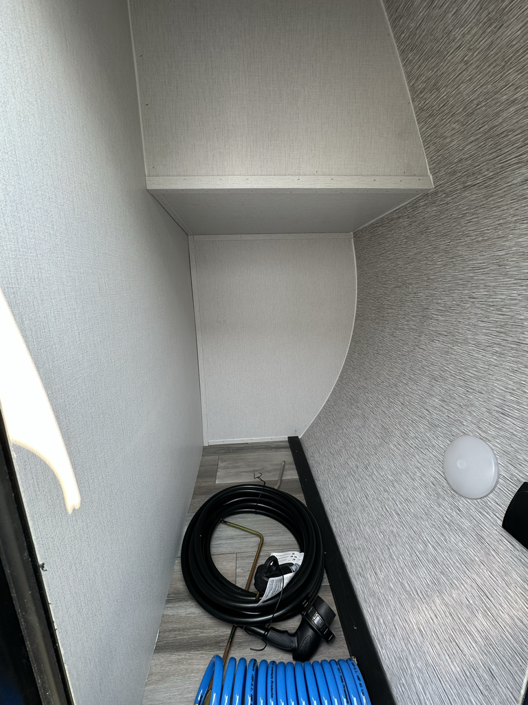 2023 SALEM HEMISPHERE 22RBHL